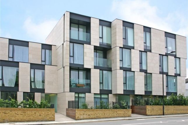 Flat to rent in Oval Road, Primrose Hill