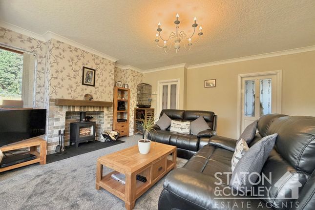 8 Queens Walk, Mansfield photo 4