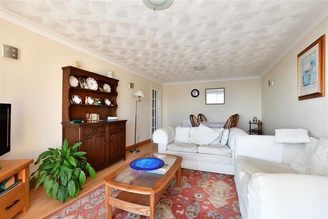 Flat for sale in East Mount Road, Shanklin, Isle Of Wight