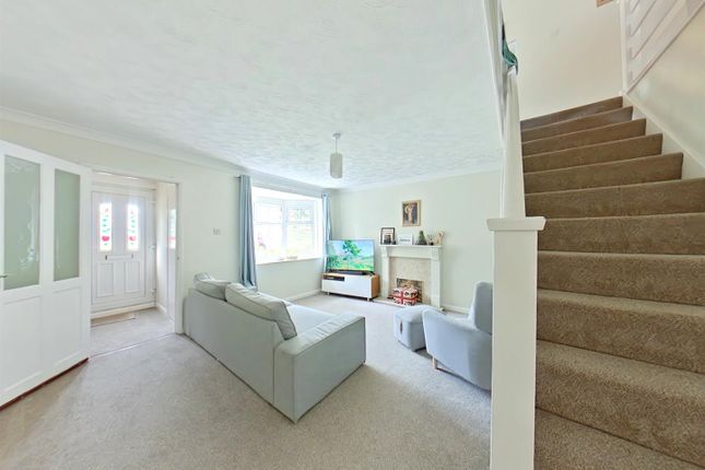 46, Fell Drive, Gosport photo 5