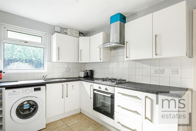 Dorket Drive, Nottingham photo 4