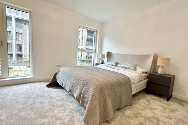 Flat to rent in Cantwell House, 3-13 Shipbuilding Way