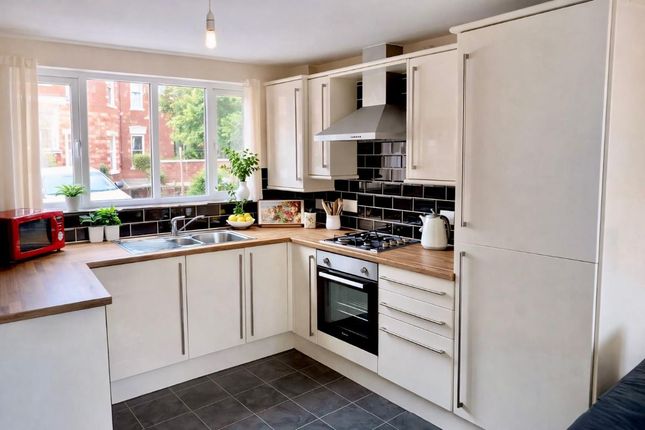 15 Dorset Street, Sheffield photo 4