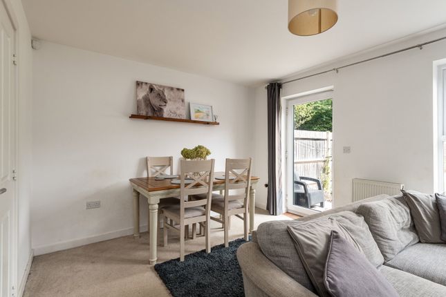 20, Tram Way, Rochester photo 4