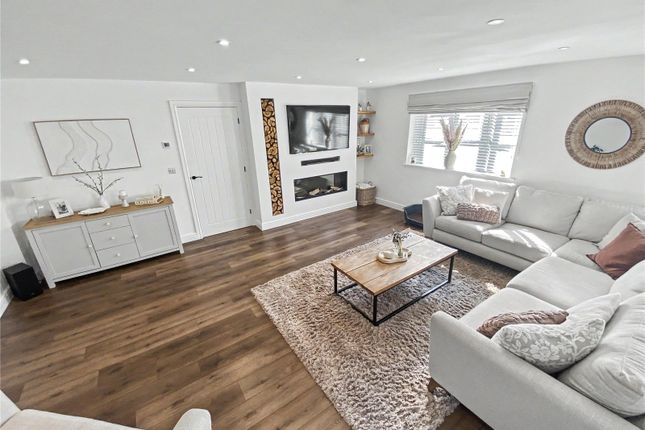 Rosewood,, Silver Street, Cullompton photo 3