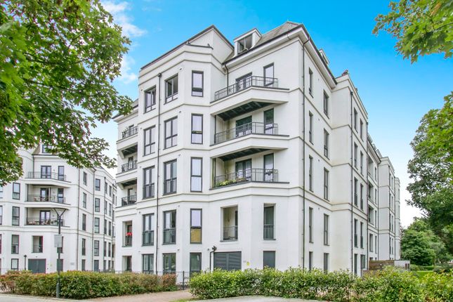 Thumbnail Flat for sale in West Cliff Road, Bournemouth, Dorset