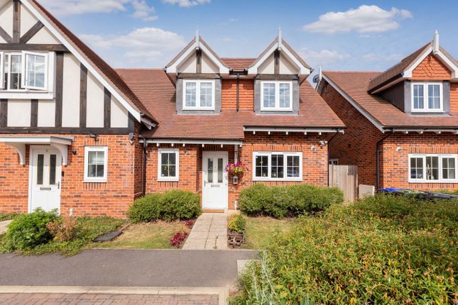 2-bed house on 7, Colborne Close, Iver Heath, £500,000