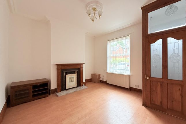51, Lord Street, Dukinfield photo 2
