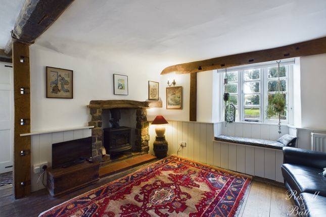Cottage for sale in Church Street, Buckingham