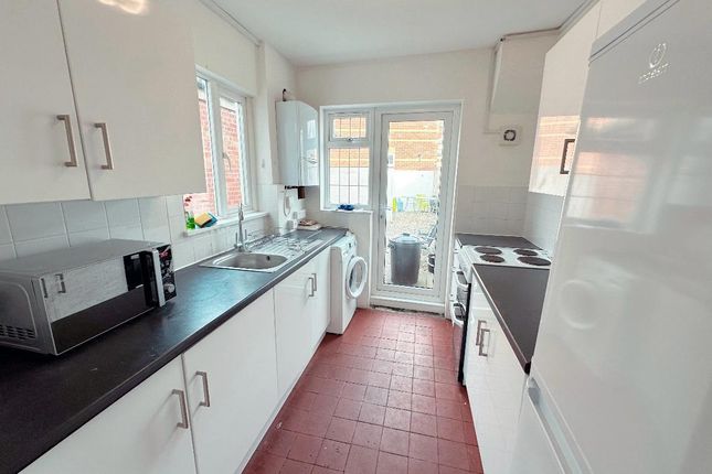 Room 5, 165a, Kingston Road, Oxford photo 2