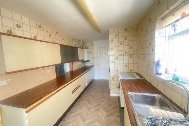 112, Bridgewater Drive, Northampton photo 3