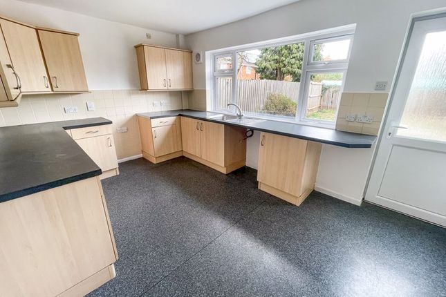 End terrace house for sale in Harvey Close, Upper Caldecote