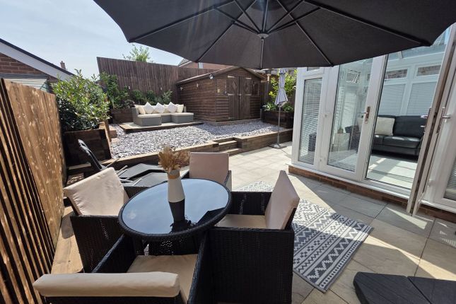 3, Maindiff Drive, Abergavenny photo 2