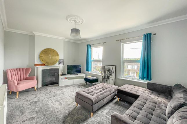 Flat for sale in Eastwood Road, Rayleigh