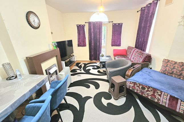 Flat 2 - 146, St. Saviours Road, Leicester photo 3