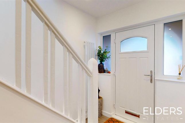 8, Longfield Crescent, Ilkeston photo 3