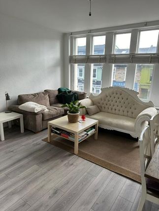 103a Broadway, Leigh-On-Sea photo 5
