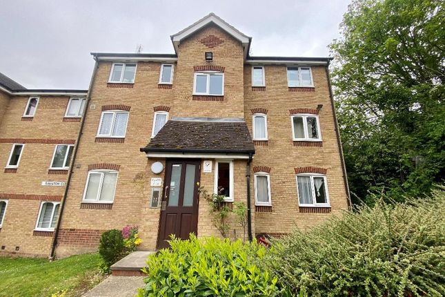 Thumbnail Flat for sale in Sawston Court, Linnet Way, Purfleet On Thames, Essex