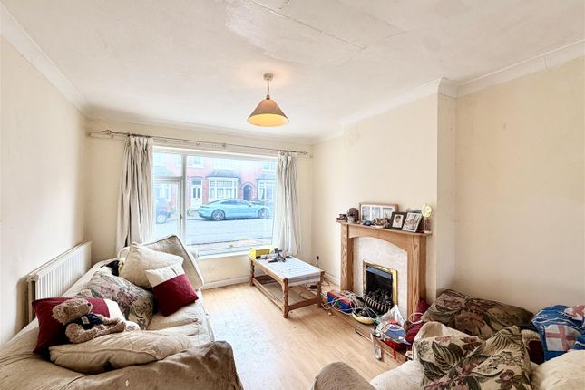135, Herrick Road, Loughborough photo 2