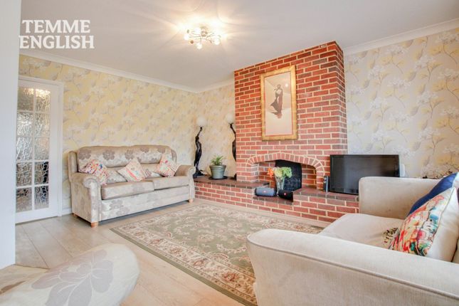 40 Kings Road, Basildon photo 4
