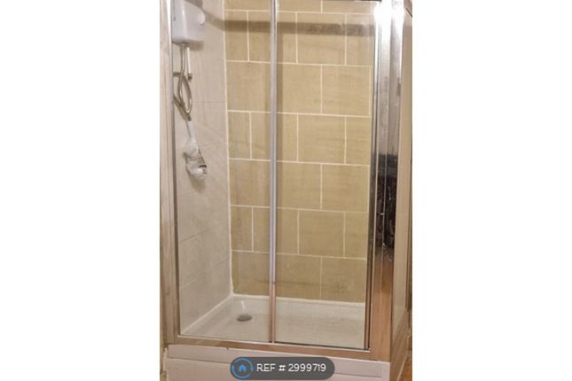 Flat A, Lumley St, Castleford photo 5