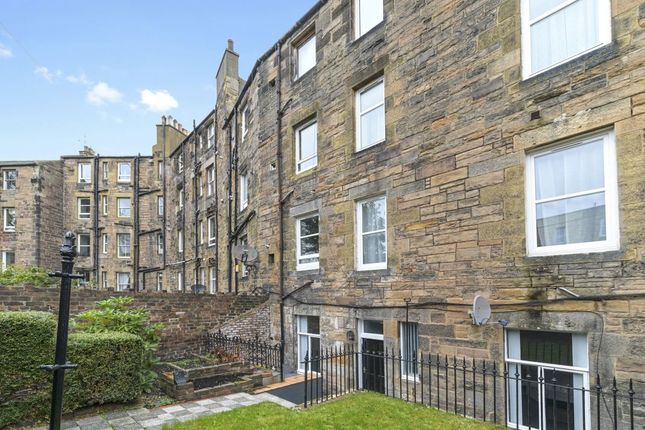 9 Willowbrae Road, Willowbrae, Edinburgh EH8, 2 bedroom flat for sale ...