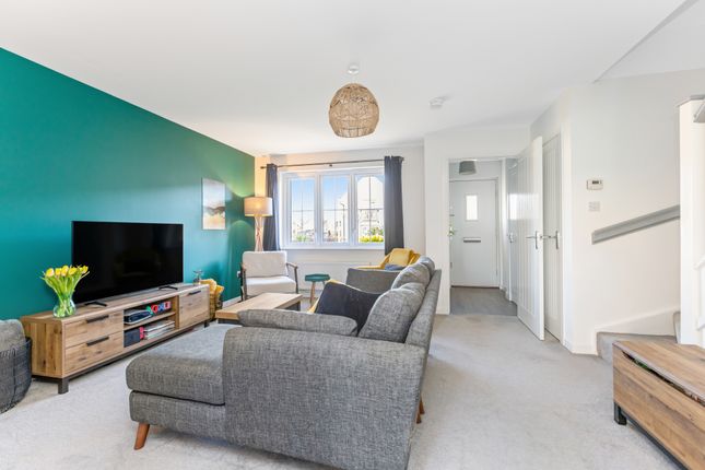 4, Redcroft Road, Danderhall photo 2