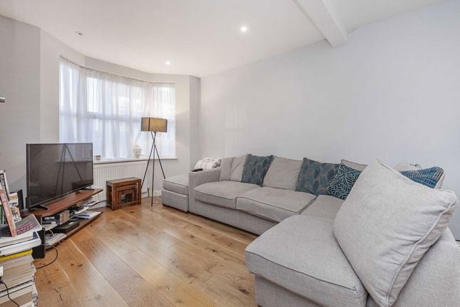 14, Marian Road, London photo 4