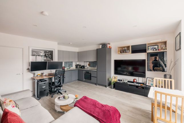 Flat 4, Vena House, South Croydon photo 3