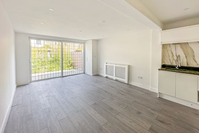 Terraced house for sale in St. Andrew's Road, London