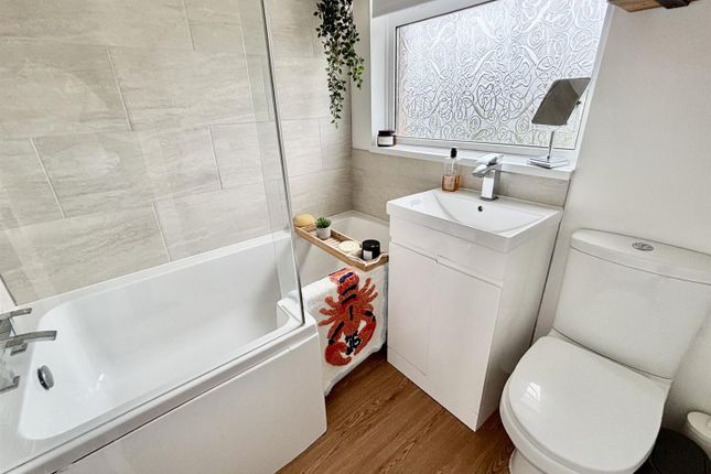375, Maidstone Road, Rochester photo 4