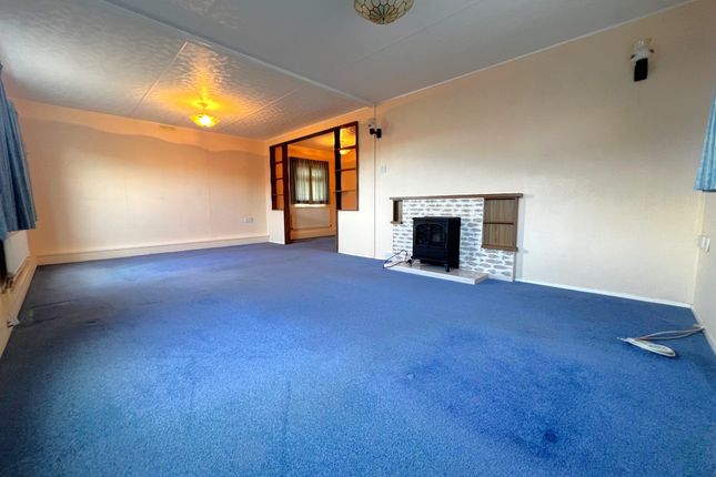 19, Oaklands Park, Dorchester photo 2