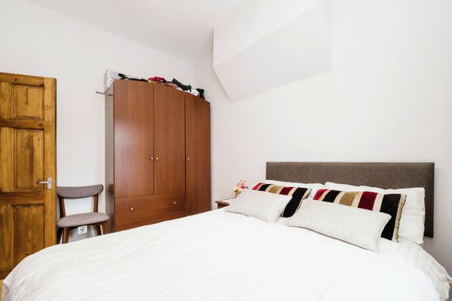 Flat for sale in South Esk Road, London
