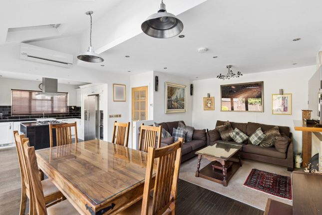 Sunshine Cottages,10, Chenies Road, Rickmansworth photo 4
