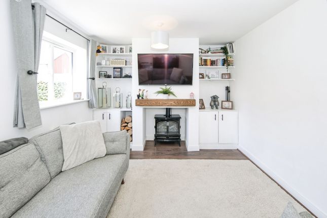 2, Rocheford Way, Atherstone photo 4