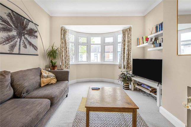 Flat for sale in Natal Road, London