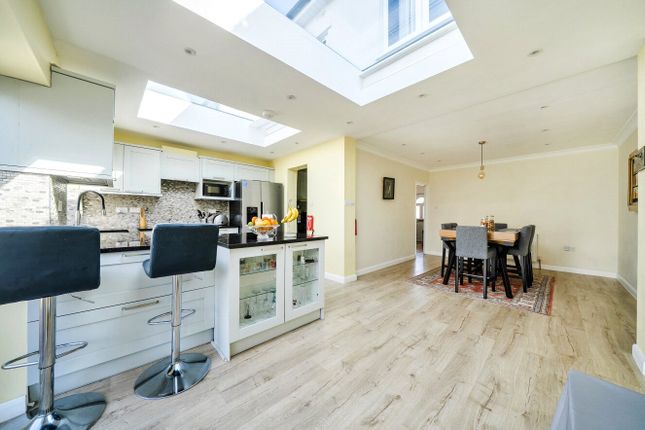 43, Ashbourne Avenue, Kent photo 2