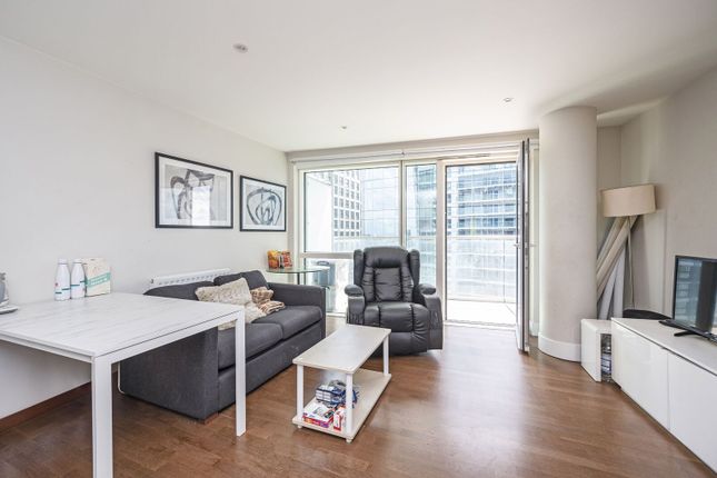 2-bed flat on Crawford Building, Whitechapel High Street, Aldgate, £725,000