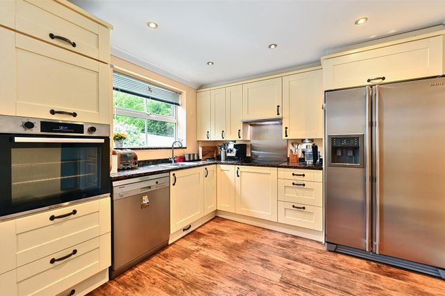 Wood End, 5, Redwell Avenue, Bexhill-on-Sea photo 2