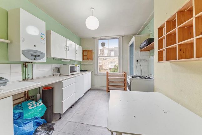 Terraced house for sale in Broomhouse Road, London