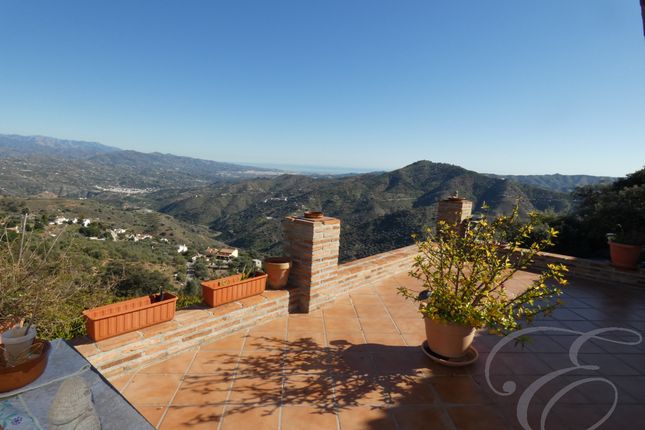Country house for sale in Comares, Axarquia, Andalusia, Spain