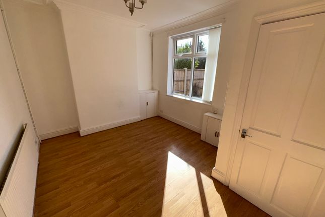 2, Arrowe View, Upton photo 3