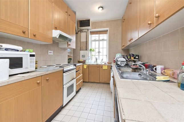 Flat 23, Duchess Of Bedford House, Duchess Of Bedfords Walk, London photo 3