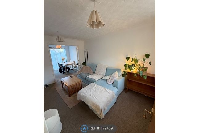 Haverscroft Close, Thorpe Marriott Taverham, Norwich photo 4