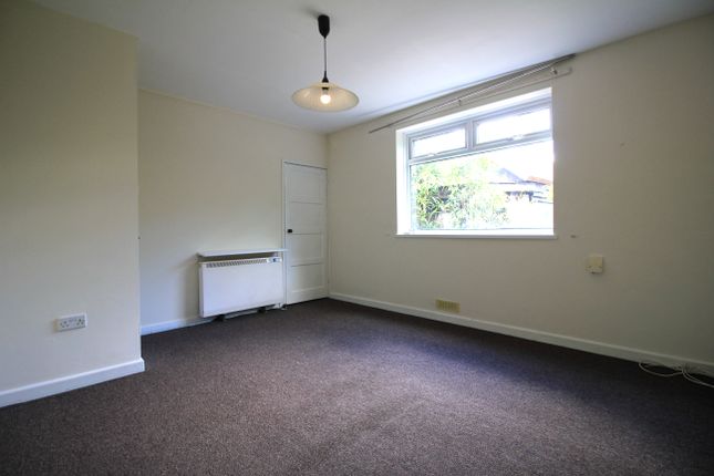 84b, Hotblack Road, Norwich photo 5