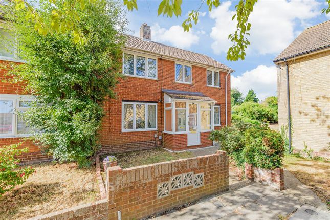 10, Elham Close, Gillingham photo 3