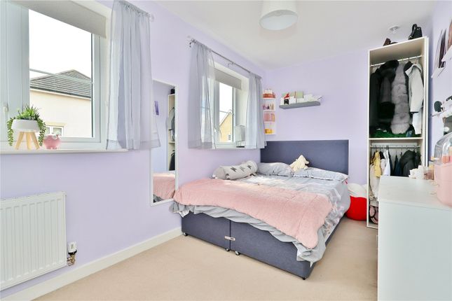 End terrace house for sale in Brookwood Farm Drive, Knaphill, Woking, Surrey