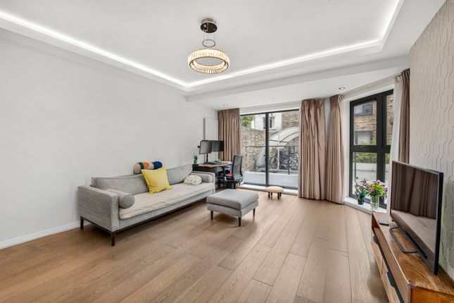 3-bed house on Bemish Road London, West Putney, £4,100/mo