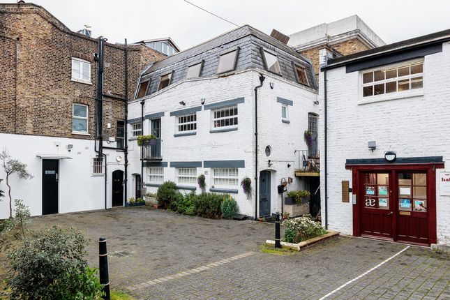 Town house for sale in Blackheath Village, London