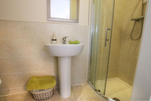 Flat for sale in Paddock Way, Hatfield, Doncaster